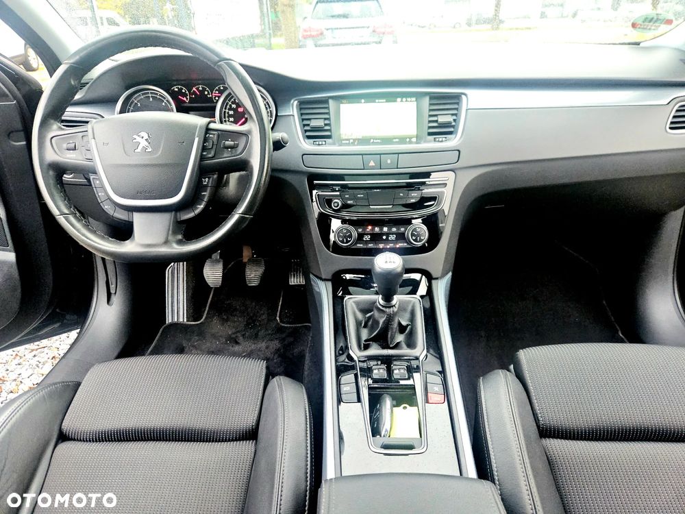 Peugeot 508 SW BlueHDi 150 Stop&Start Allure - 21