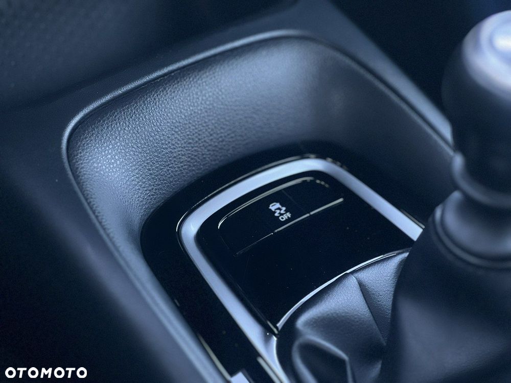 Toyota Corolla 1.5 Comfort - 32