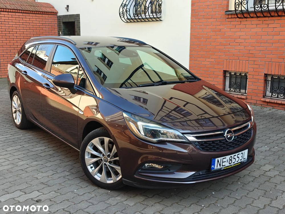 Opel Astra 1.6 CDTI Sport - 32