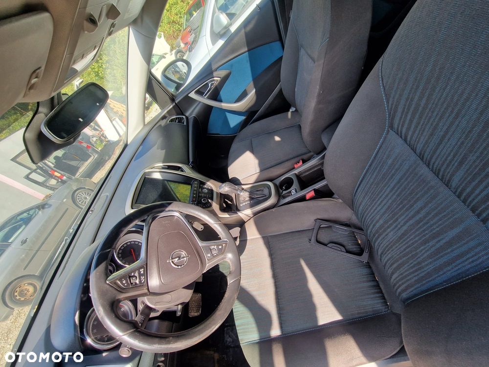 Opel Astra - 4