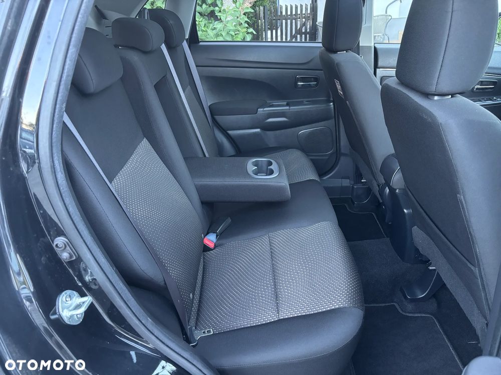 Mitsubishi ASX 1.8 DI-D 2WD Intense - 19