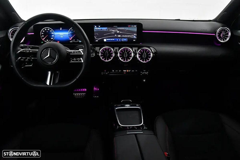 Mercedes-Benz A 200 AMG Line Aut. - 3