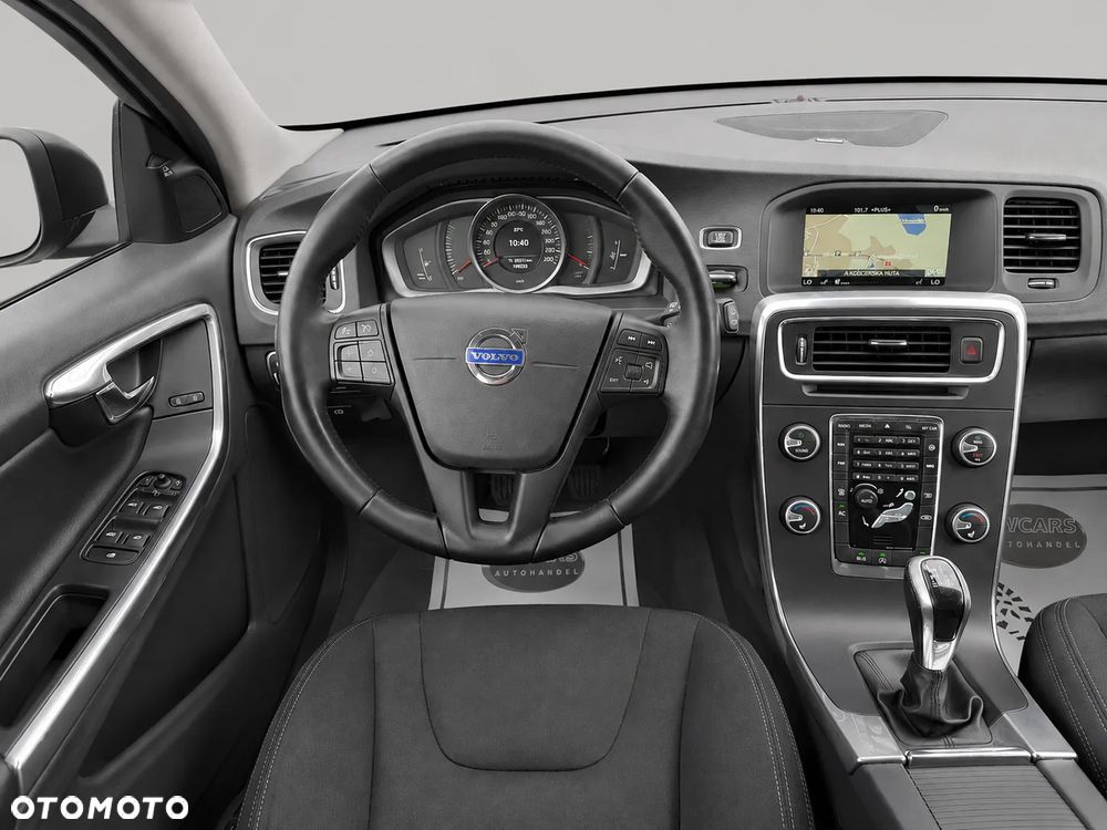 Volvo V60 D3 Drive-E Dynamic Edition (Momentum) - 8