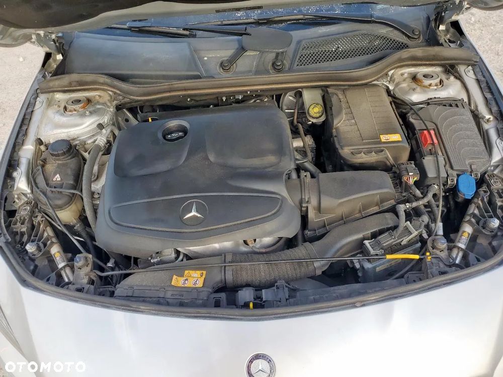 Mercedes-Benz CLA - 10