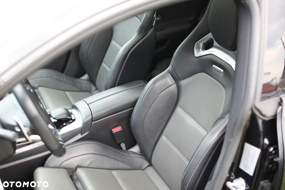 Mercedes-Benz CLA AMG 35 4-Matic 7G-DCT - 10