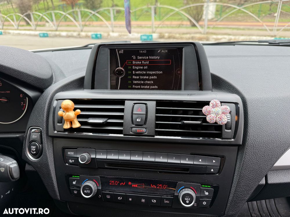 BMW Seria 1 116i - 7
