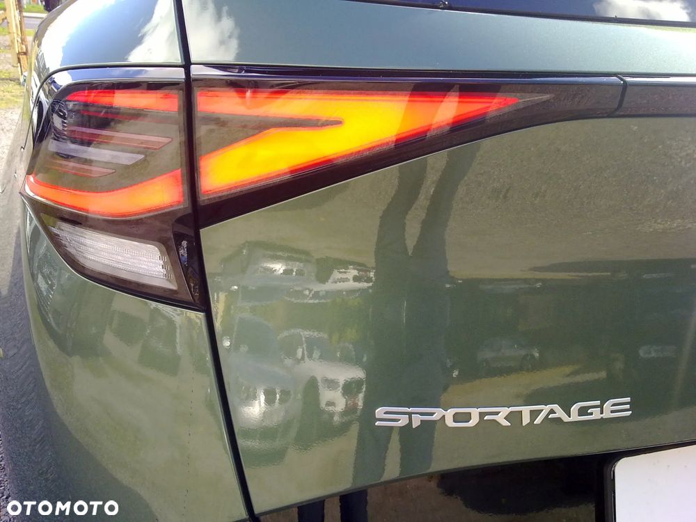 Kia Sportage 1.6 T-GDI AWD Plug-in Hybrid Paket GT-Line - 10