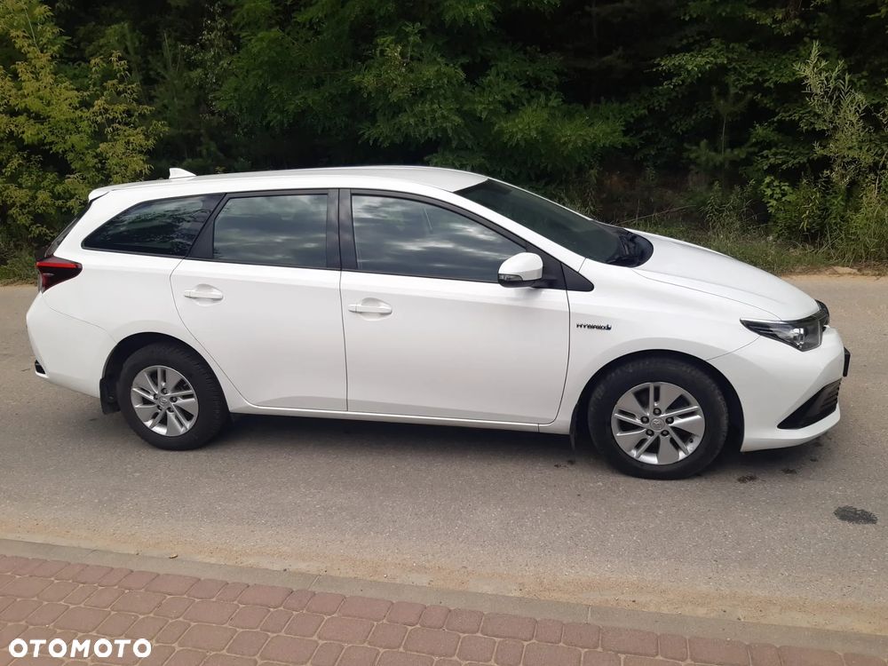 Toyota Auris Hybrid 135 Active - 10