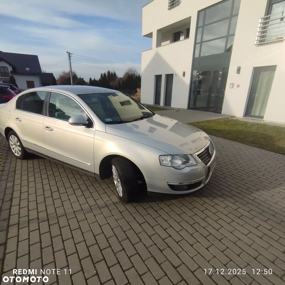 Volkswagen Passat 2.0 TDI DPF 4Motion Comfortline - 2