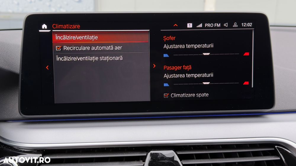 BMW Seria 5 520d xDrive Aut. - 36