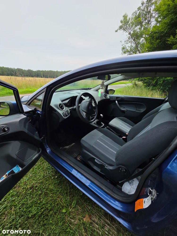 Ford Fiesta 1.25 Trend - 10