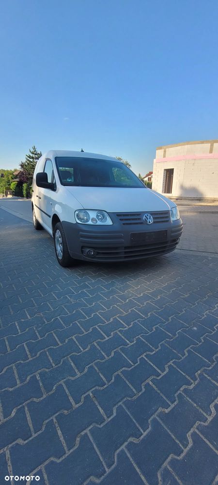Volkswagen Caddy - 10