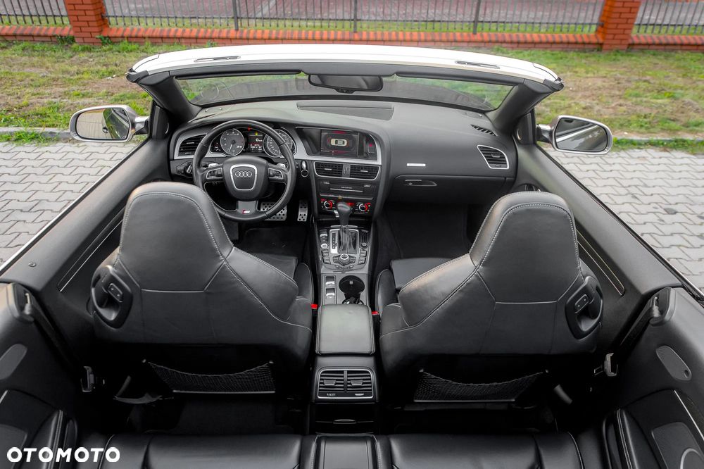 Audi S5 Cabrio S tronic - 32