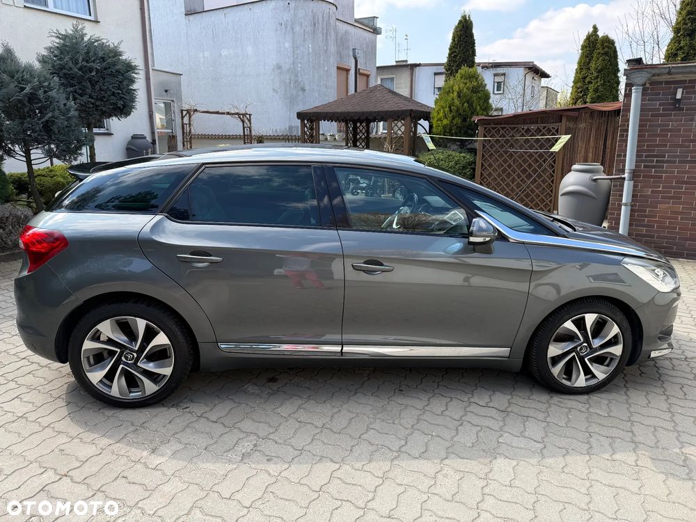 Citroën DS5 2.0 HDi SportChic - 12