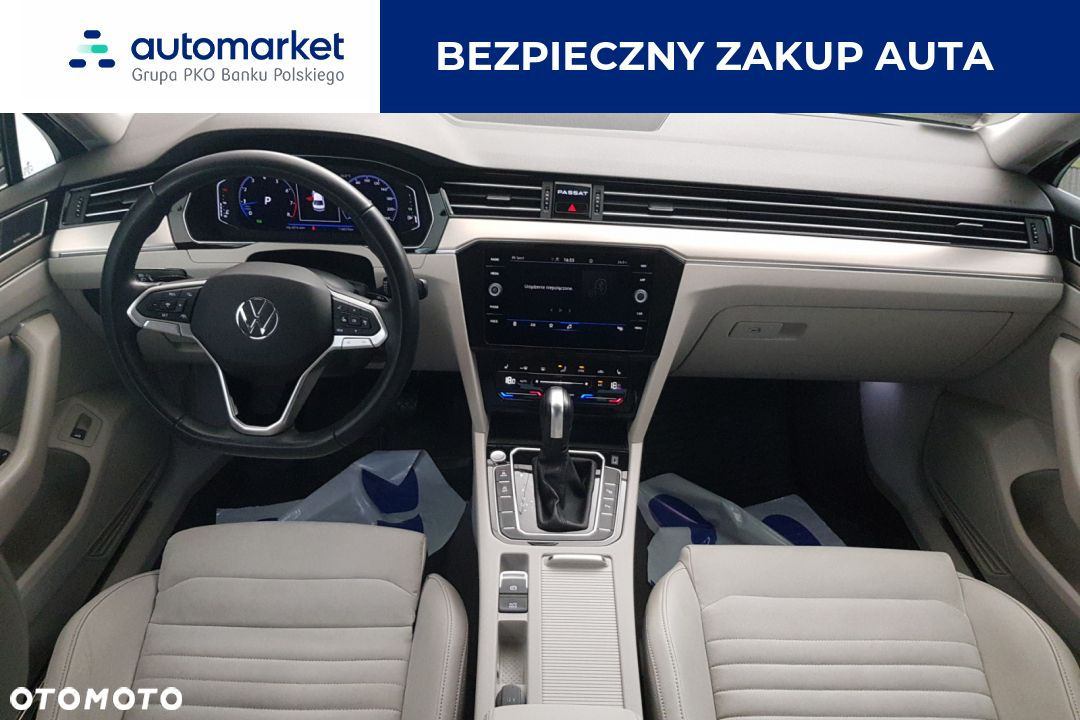 Volkswagen Passat 2.0 TSI Elegance DSG - 9