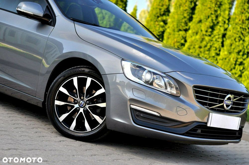 Volvo V60 D3 Drive-E Summum - 15