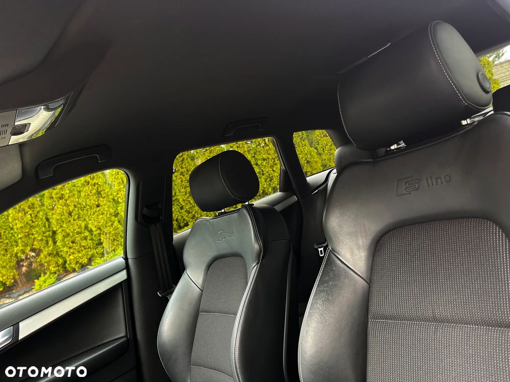 Audi A3 Sportback 2.0 TDI DPF Ambiente - 19