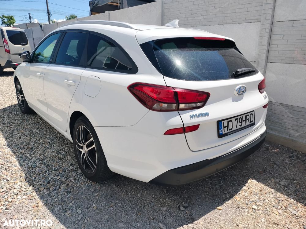 HYUNDAI i30 2019 — imagine 2