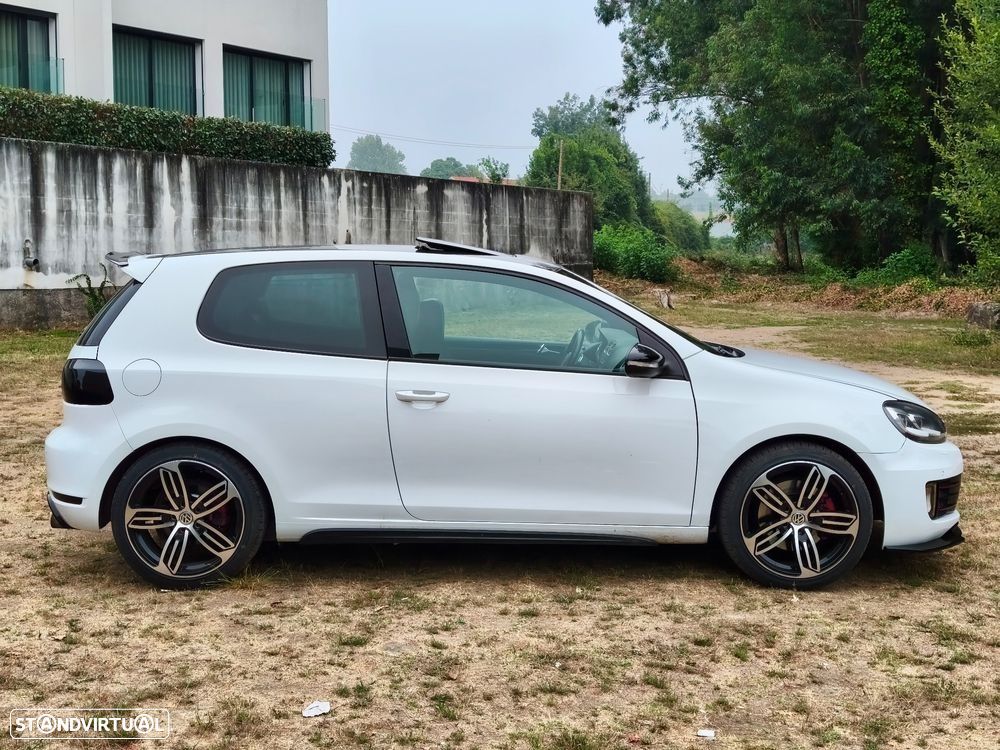 VW Golf 2.0 TSi GTI - 37