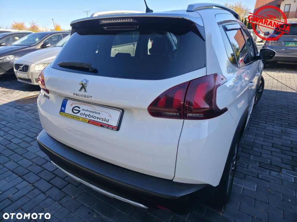 Peugeot 2008 - 10