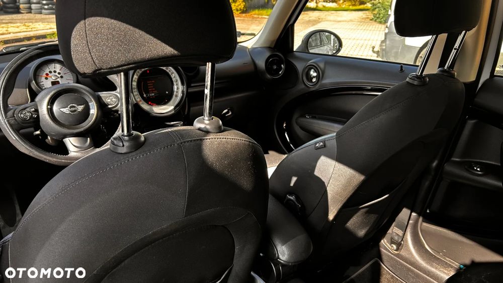 MINI Countryman Cooper D EU6 - 13