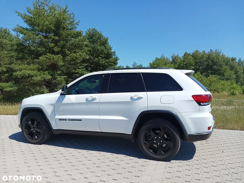 Jeep Grand Cherokee - 4