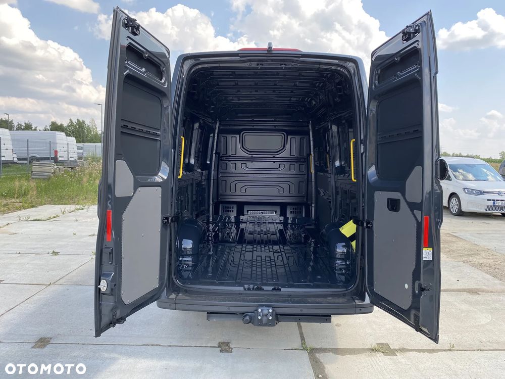 Volkswagen Crafter - 19