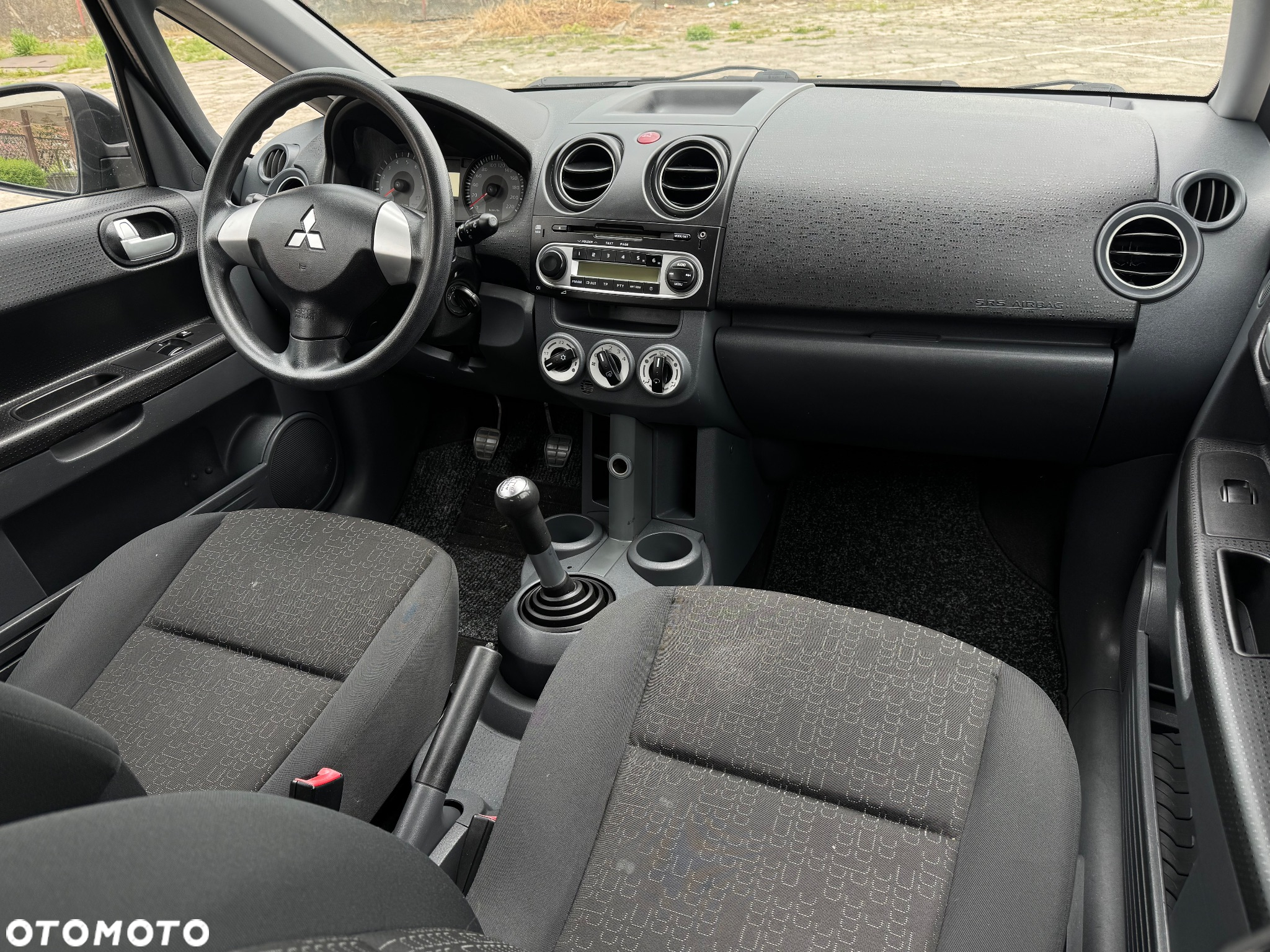 Mitsubishi Colt 1.1 Inform - 7