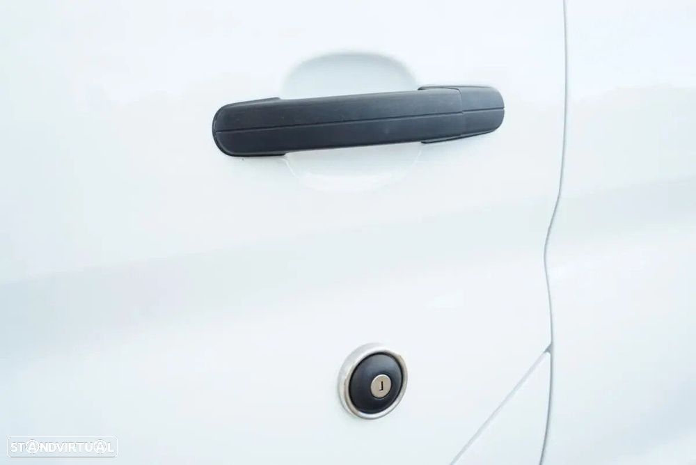 Ford E-TRANSIT L2H2 75 Kwh PRO POWER ONBOARD - 10