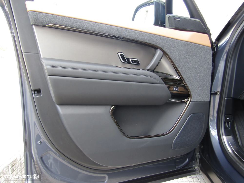 Land Rover Range Rover Sport 3.0 P460e Dynamic SE — fotografia 12