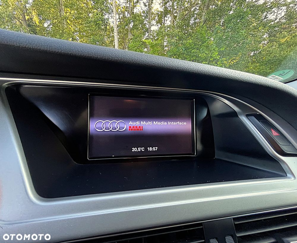 Audi A4 Avant 2.0 TDI DPF S line Sportpaket - 17