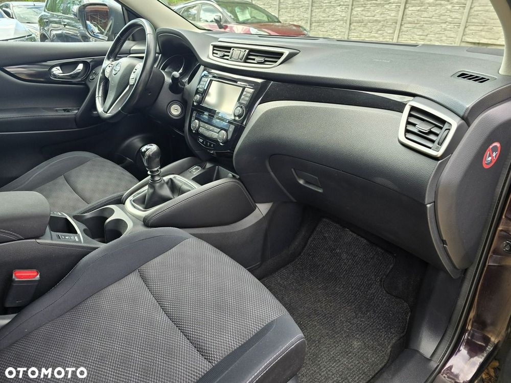 Nissan Qashqai - 10