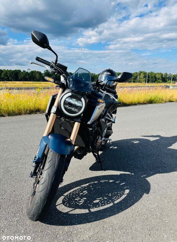 Honda CB - 4
