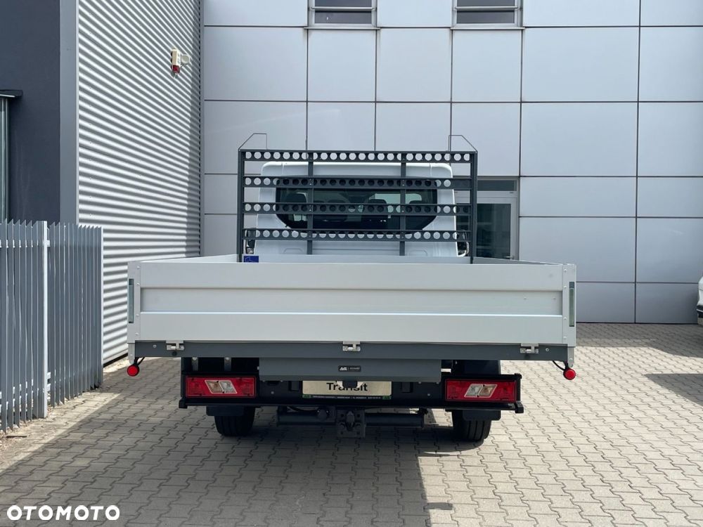 Ford Transit - 10
