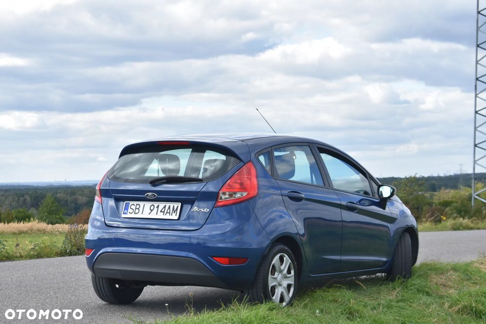 Ford Fiesta 1.25 Trend - 9