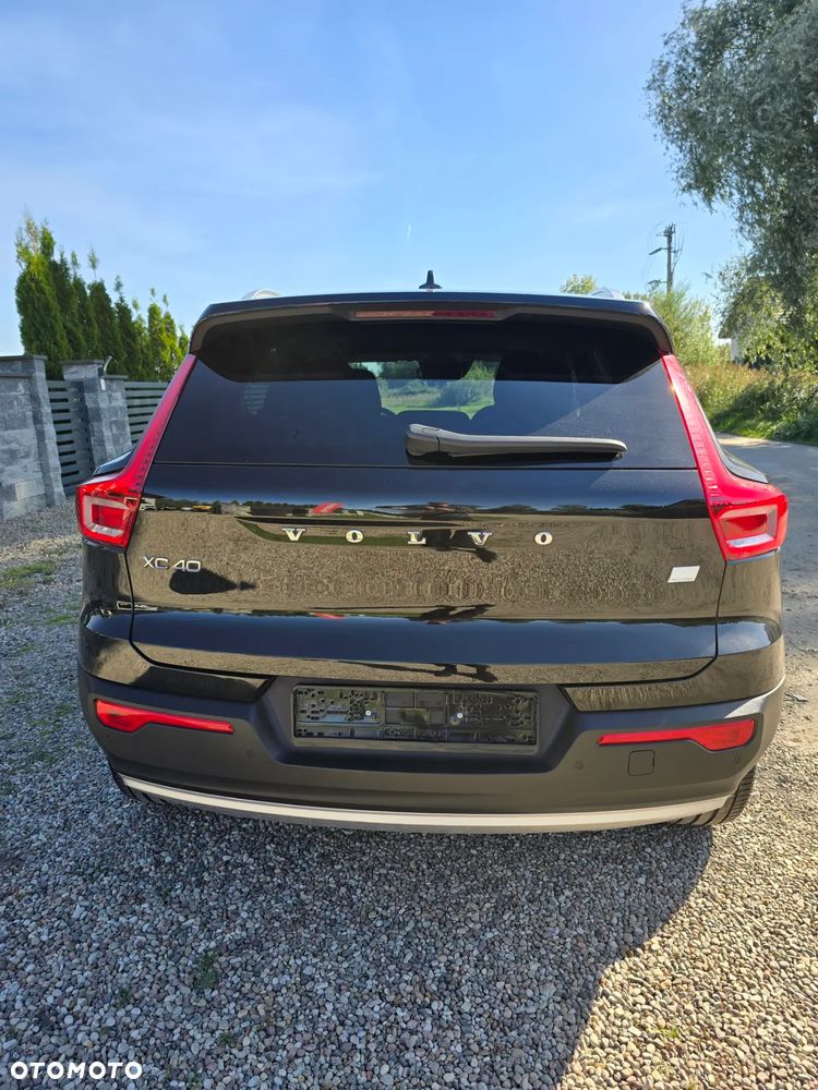 Volvo XC 40 - 5