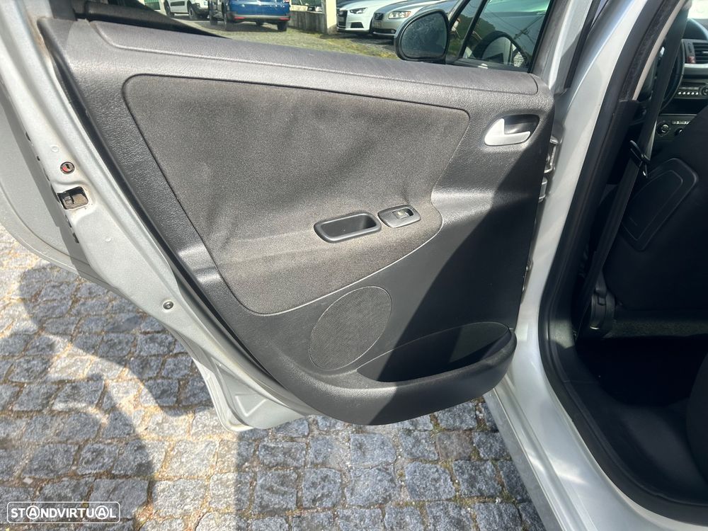 Peugeot 207 1.4 HDi Sport - 8