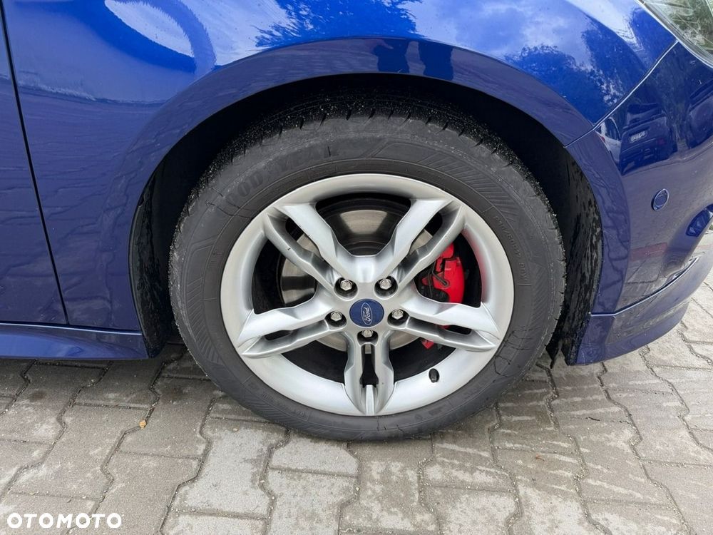 Ford Focus - 9