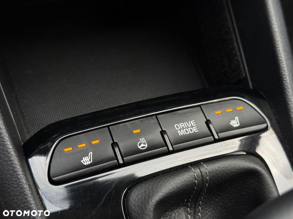 Kia Stonic 1.0 T-GDI M DCT - 32