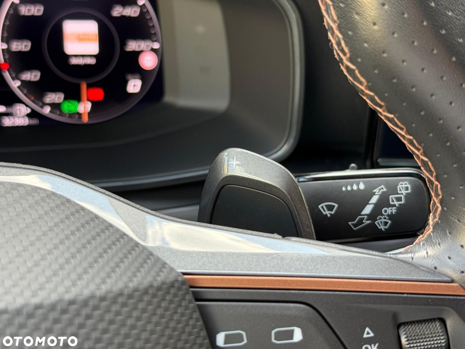 Cupra Formentor 1.4 e-Hybrid VZ DSG - 16