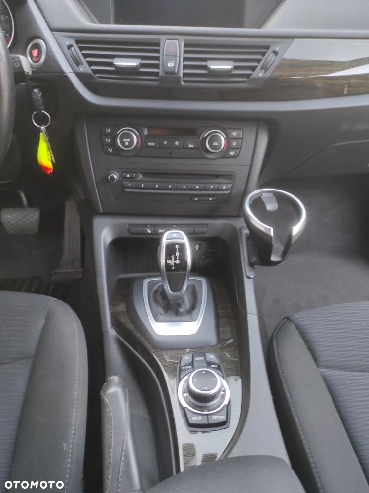 BMW X1 xDrive28i - 5