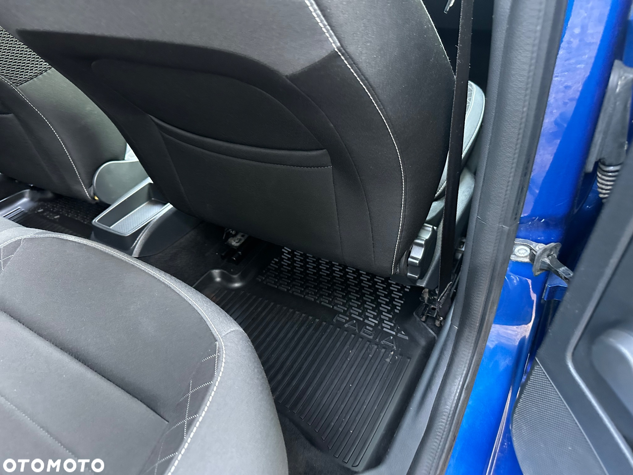Skoda Fabia 1.0 Ambition - 32