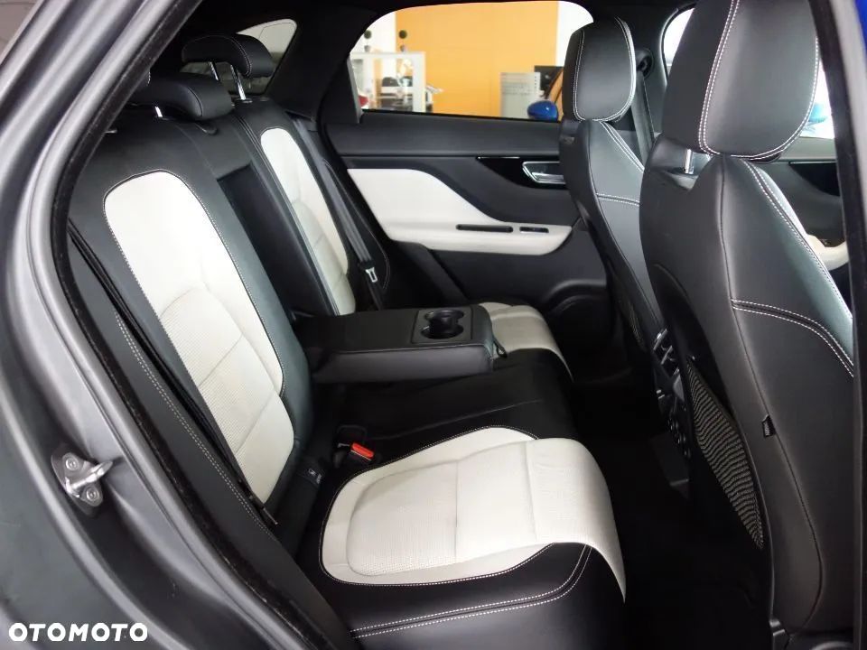 Jaguar F-Pace 2.0 i4P AWD R-Sport - 20