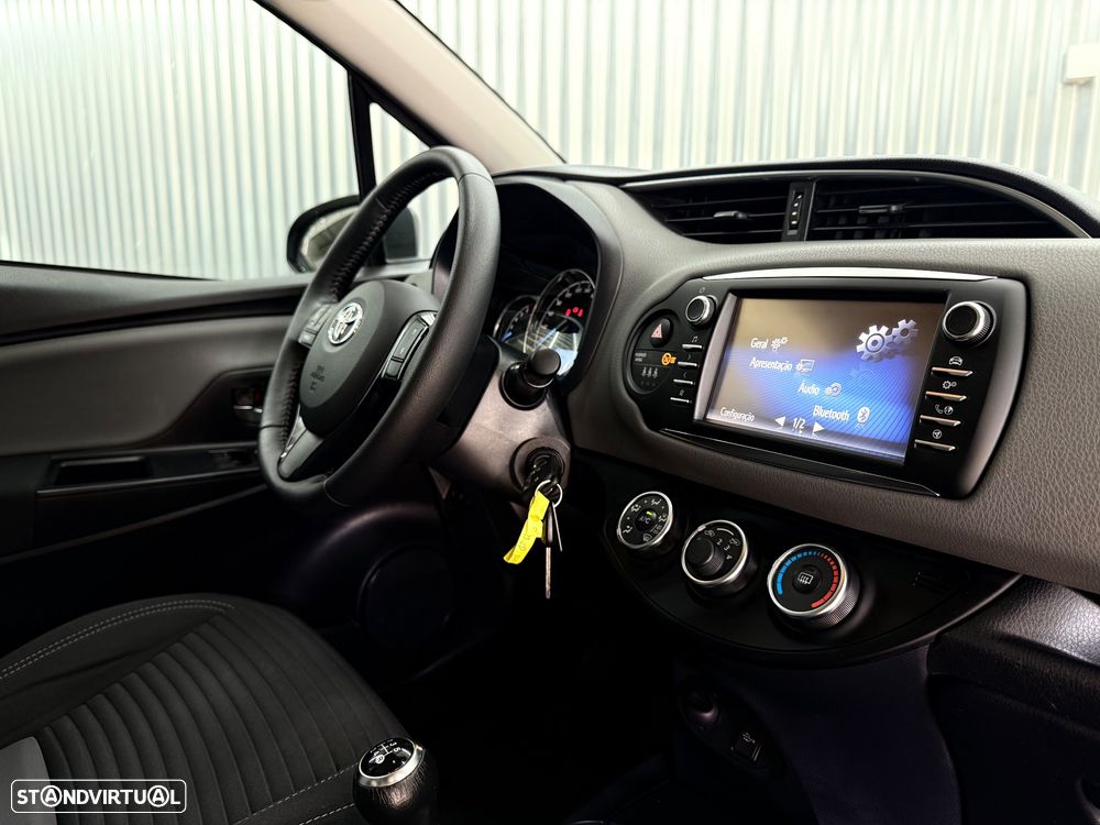 Toyota Yaris 1.0 VVT-i ACtive - 18