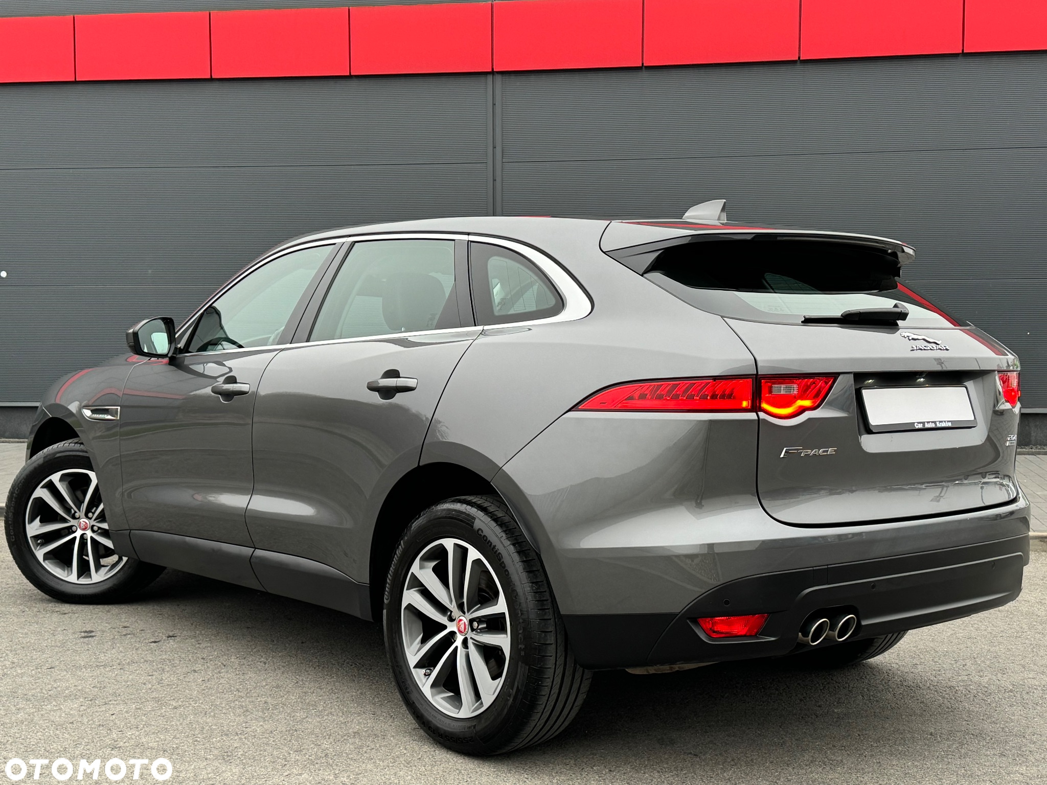 Jaguar F-Pace 2.0 i4D AWD Prestige - 4