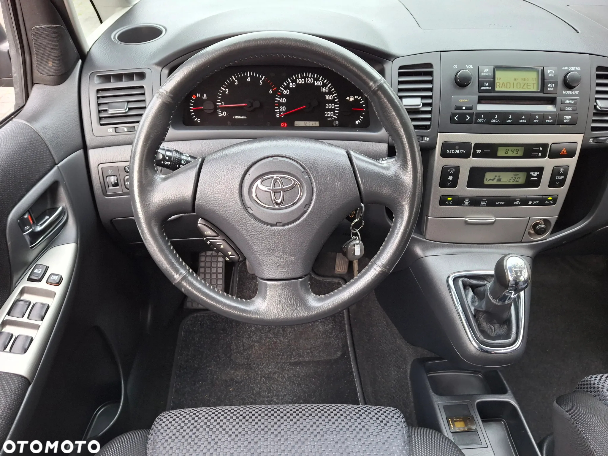 Toyota Corolla Verso 2.0 D-4D Sol - 6