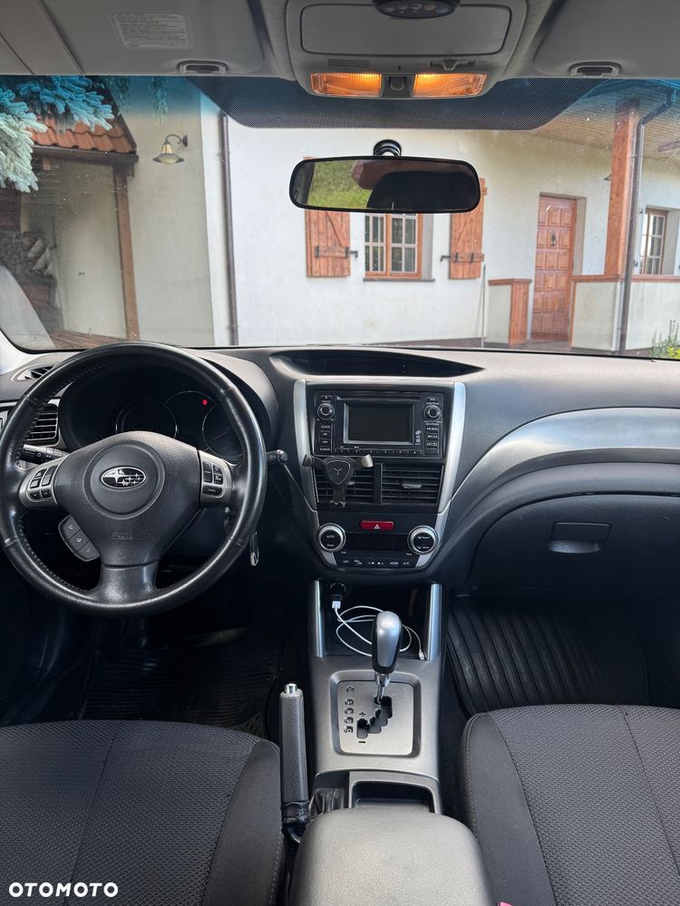 Subaru Forester 2.0 XE NAV - 8