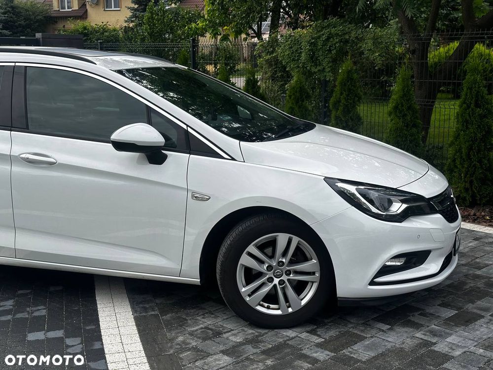 Opel Astra 1.6 CDTI Elite - 4