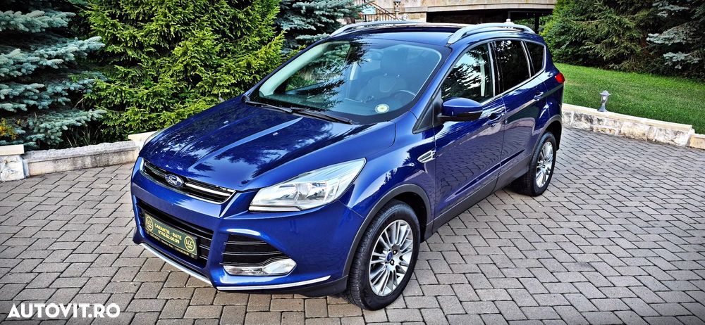 Ford Kuga 2.0 TDCi 4WD Powershift Titanium - 14