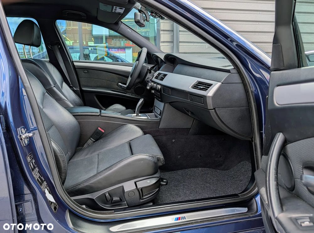BMW Seria 5 535d - 15